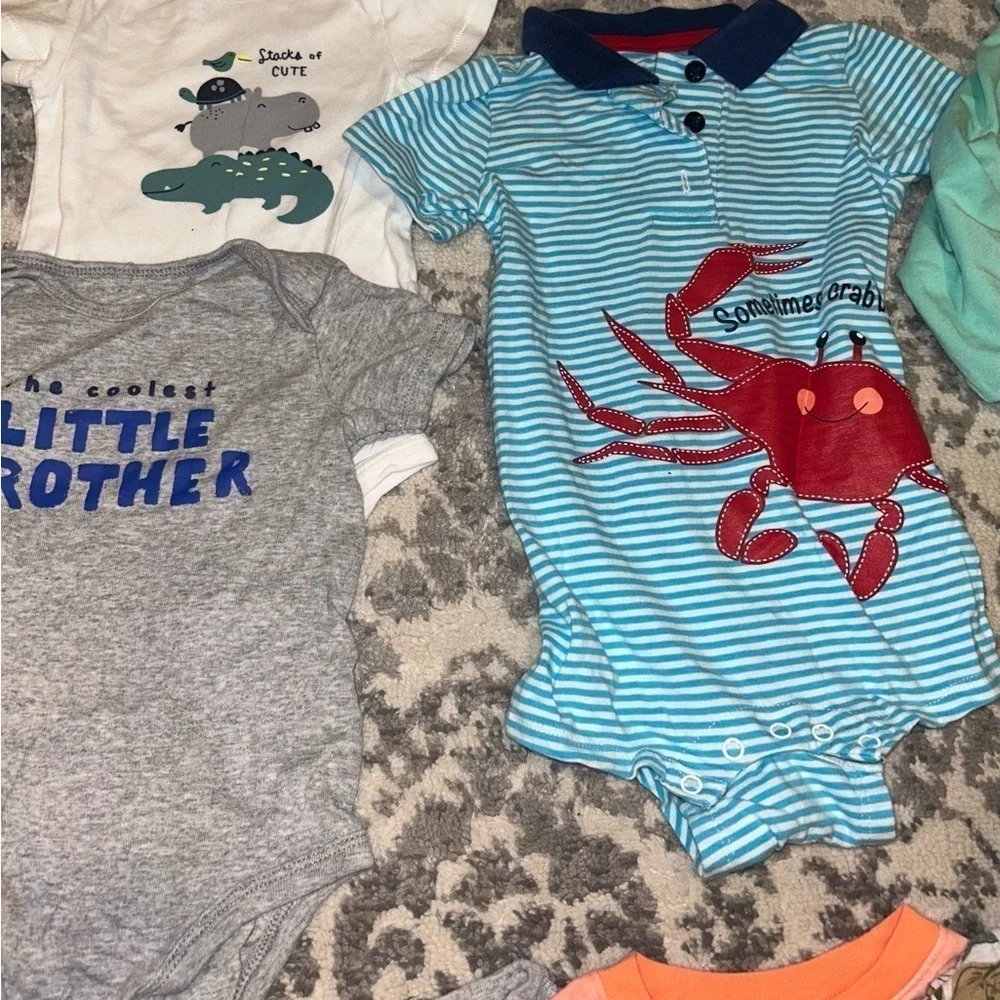 25 Piece Baby Boy Size 12M Spring/Summer Bundle